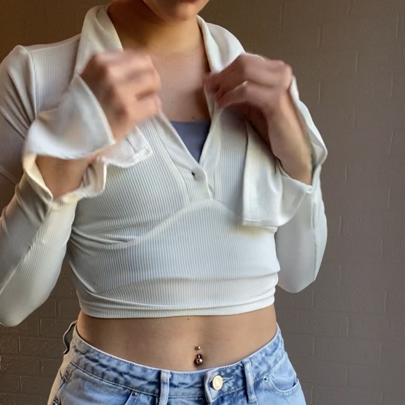 Stretchy top - Picture 3 of 10